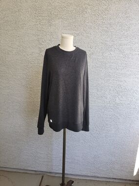 Vuori Men's Crewneck Sweater in Charcoal Gray